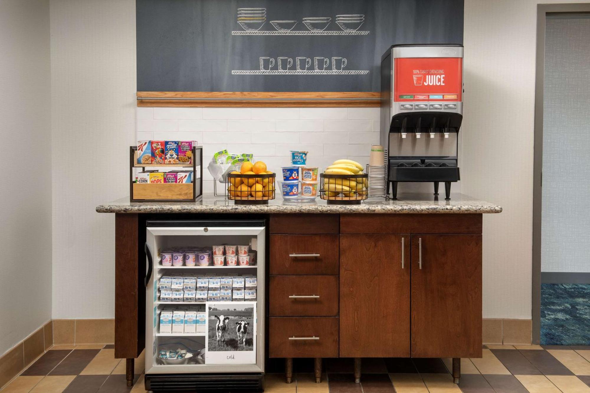 Hampton Inn & Suites Holly Springs Екстер'єр фото